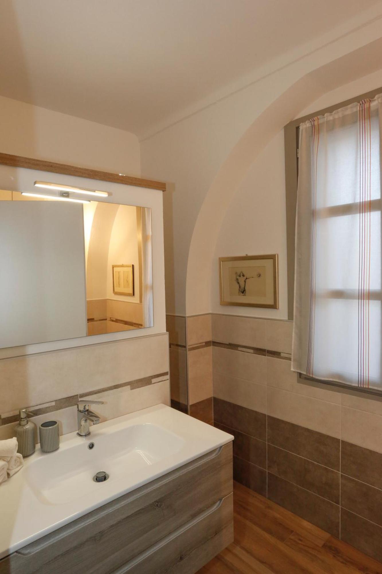 Via Roma Guest House Cherasco Luaran gambar